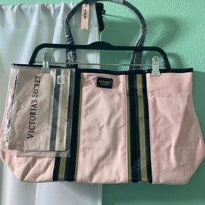 New Victoria Secret Handbag with extra pouch